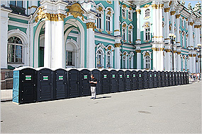 Аренда туалетных кабин в Санкт-Петербурге от компании Биоэкология